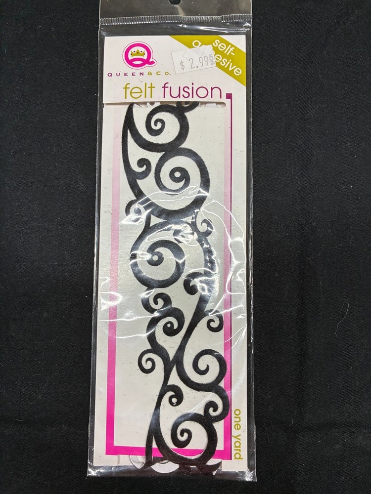 ASSORTED BLACK FELT ACCENTS