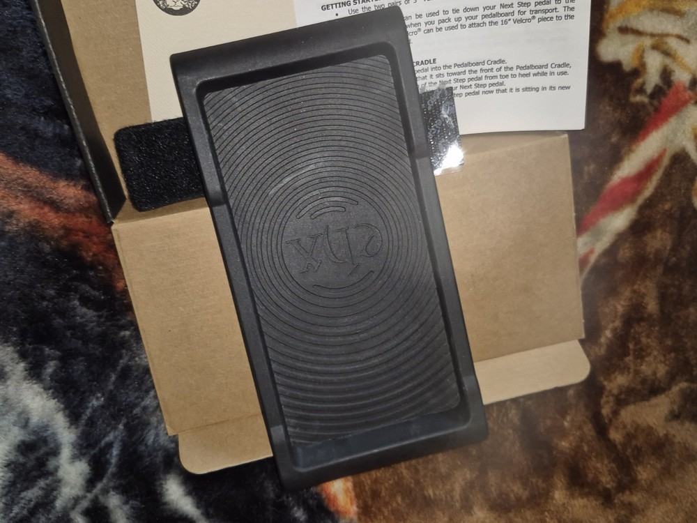 Electroharmonics Next Step Expression Pedal Pedal Board Cradle Display Model