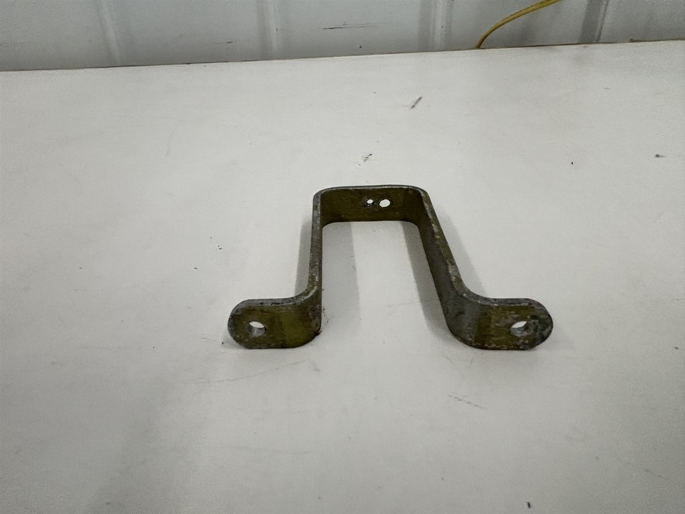 Luscombe Model 8 trim tab actuator mount bracket support