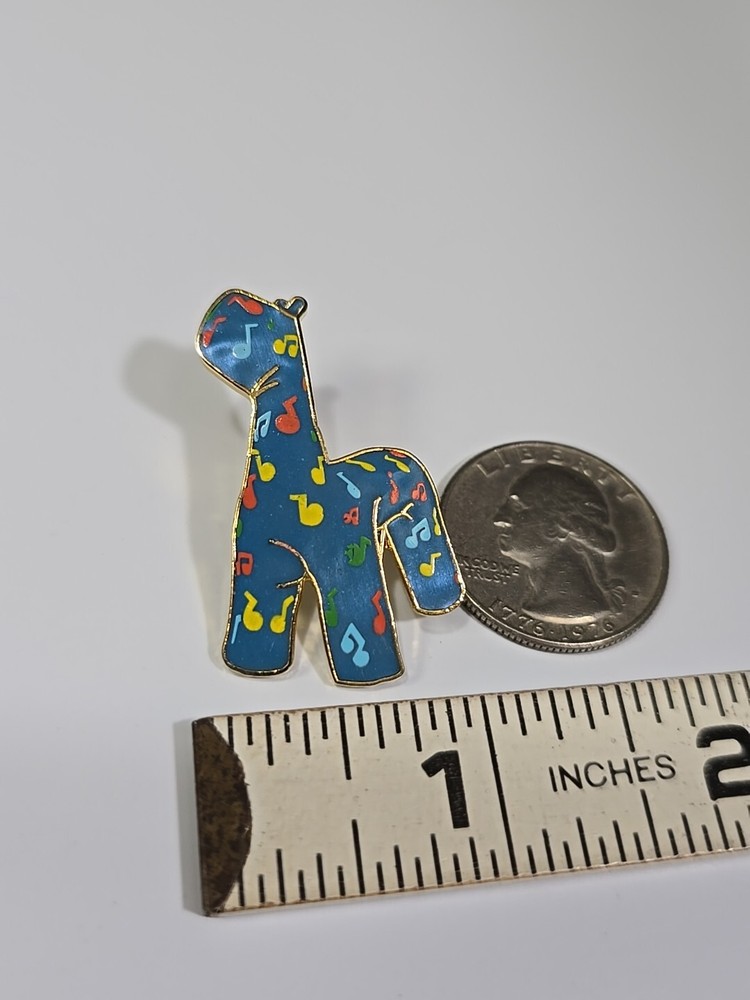 Giraffe Shape With Music Note Lapel Pin
