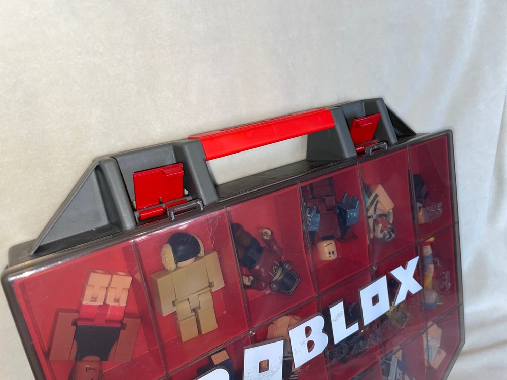2 REPLACEMENT CLIPS Right + Left for ROBLOX Collector’s Toolbox Storage Case