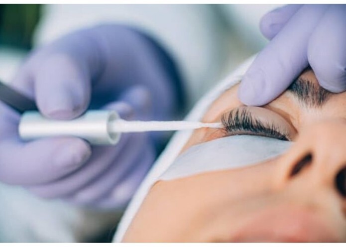eyelash growth serums