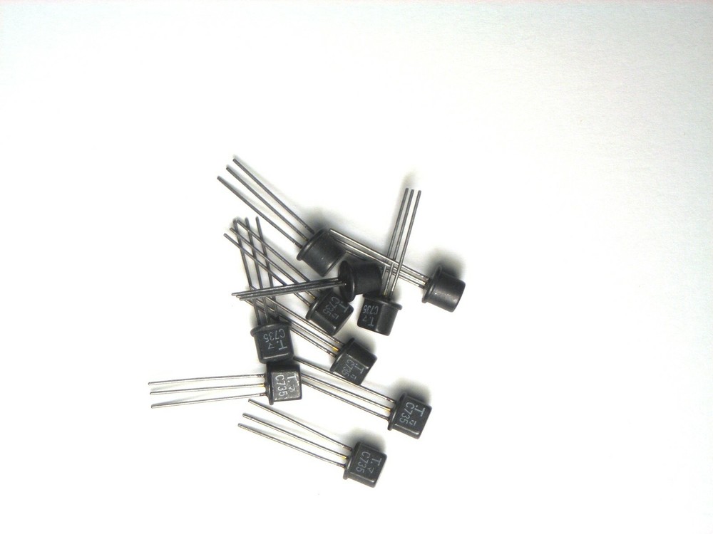 2SC735 "Original" Toshiba Transistor 2 pcs