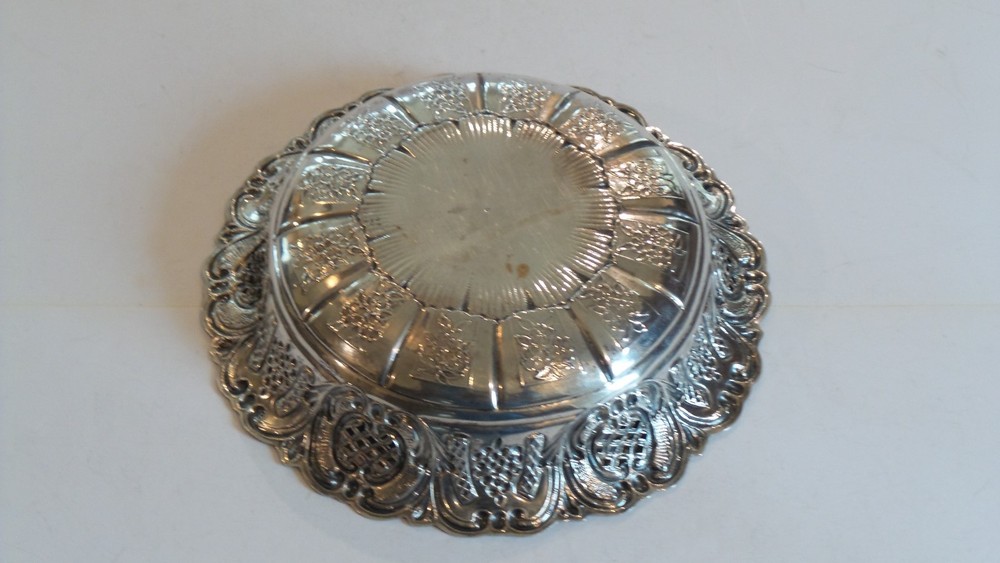 Continental .800 Silver Embossed Deep Bowl, 390 grams