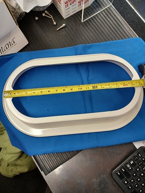 032-1736 FOURWINNS HEAD WINDOW RING