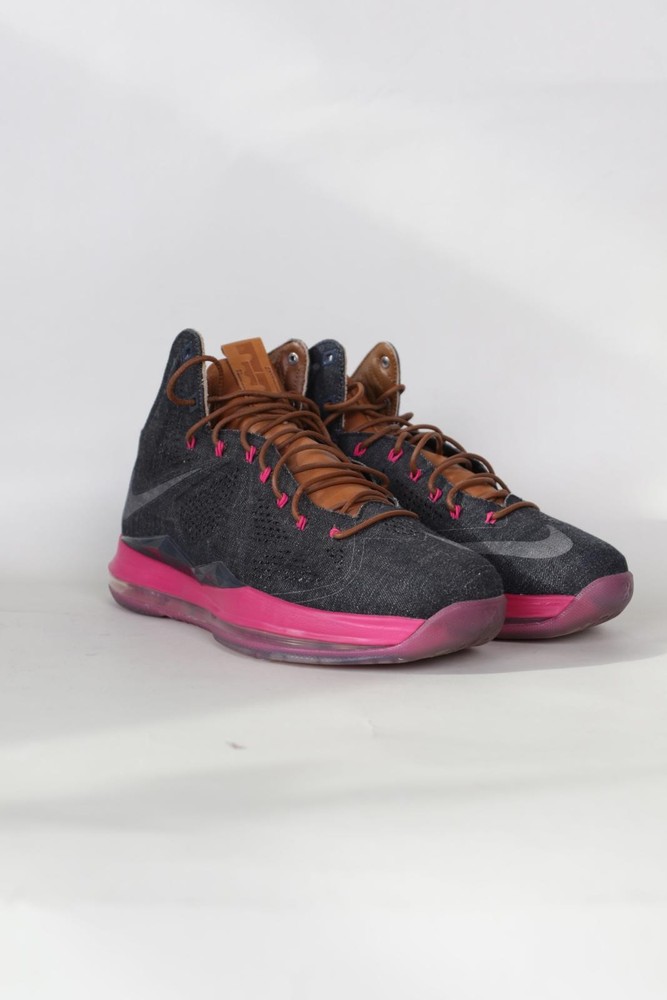 2013' Nike LeBron X EXT Basketball Shoe