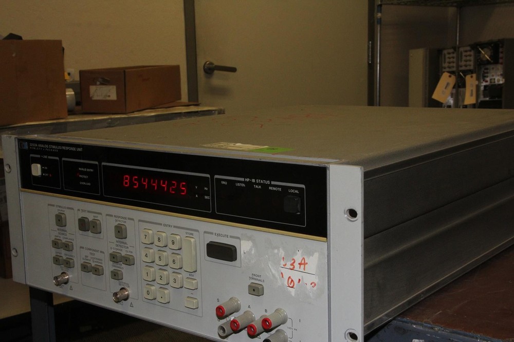 HP HEWLETT PACKARD 3253A Analog Stimulus/Response Unit