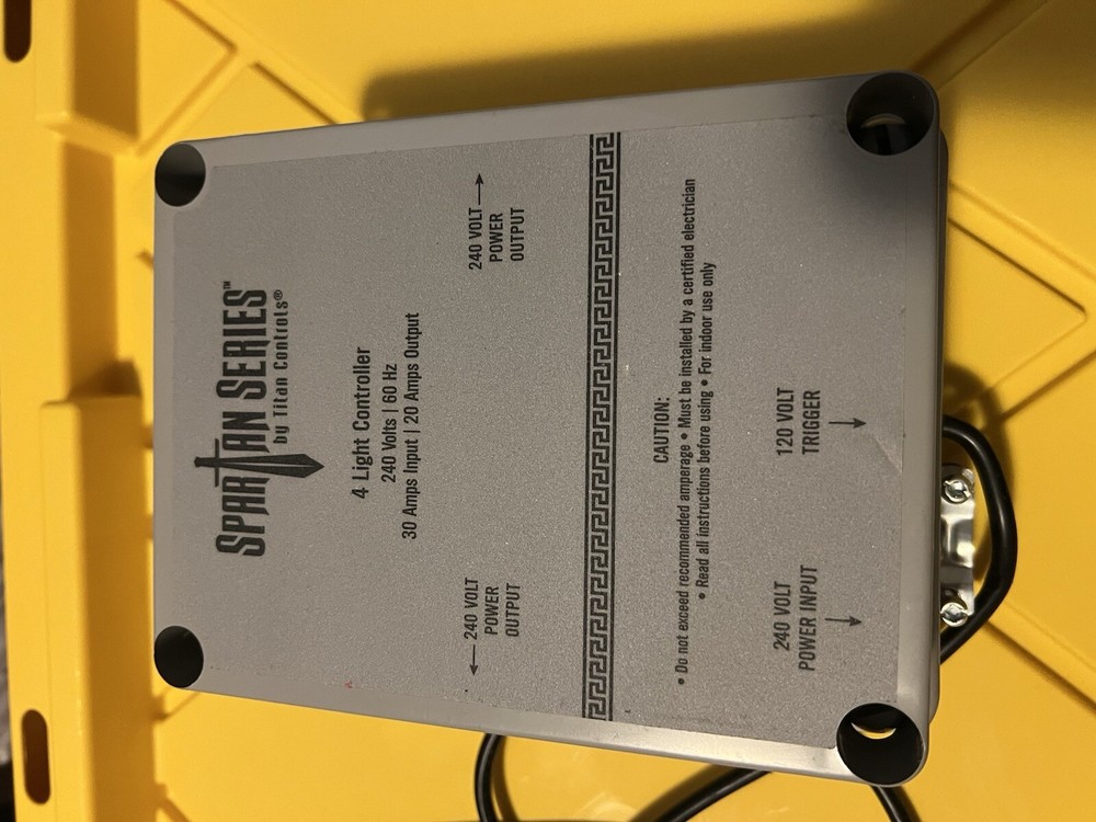 Titan Controls Spartan Series 4 Grow Light Controller