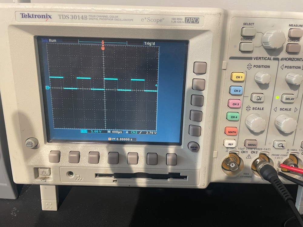 tektronix TDS3014B oscilloscope