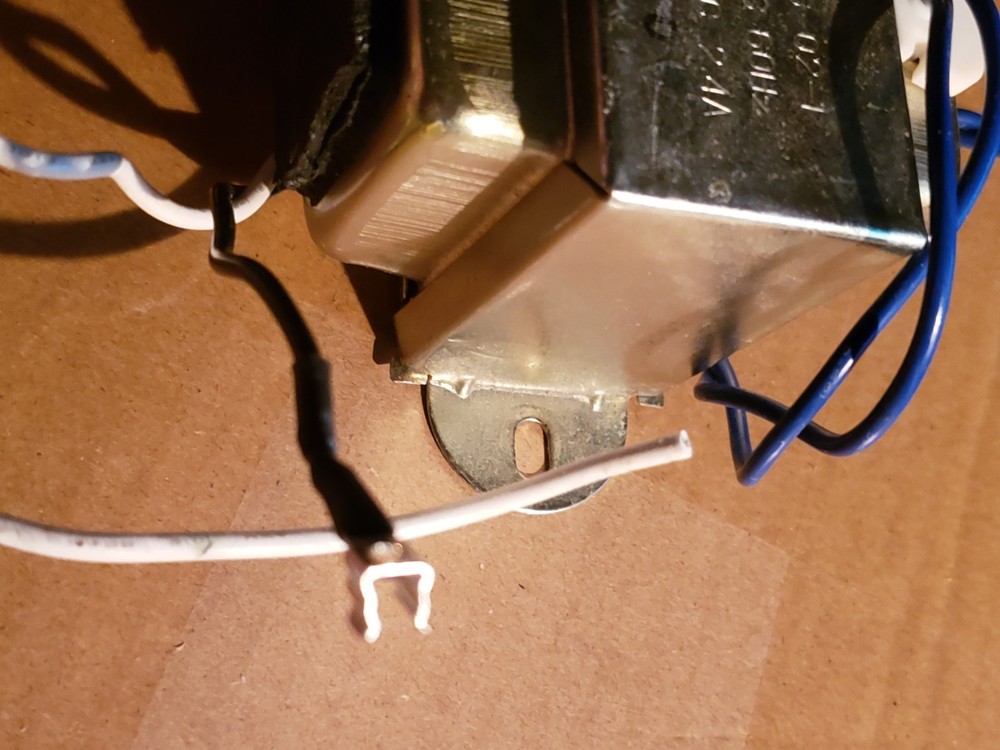 CEFW6636 02 1 Transformer 14.6vDC 2.4A