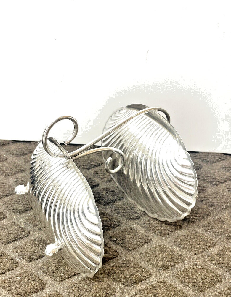 Sterling Silver 2 Tier Shell Dishes Curved Handle Mexico, 204 grams