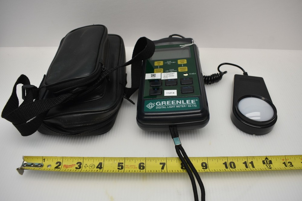 USED GREENLEE DIGITAL LIGHT METER 93-172 WITH CASE