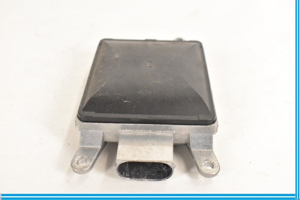 11 - 17 For Porsche Cayenne 958 Front Side Blind Spot Sensor Control Module