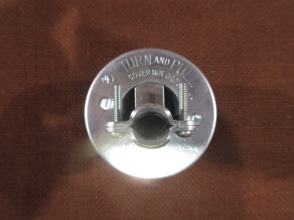HART-LOCK 20A 125/250V FEMALE Turn & Pull Locking Connector Plug 3 Pole 3 Wire