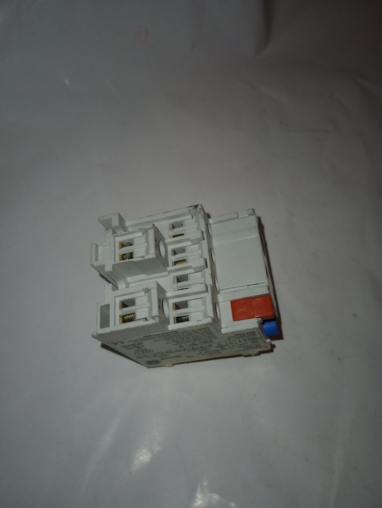 NEW GENUINE GENERAL ELECTRIC MT03E OVERLOAD RELAY