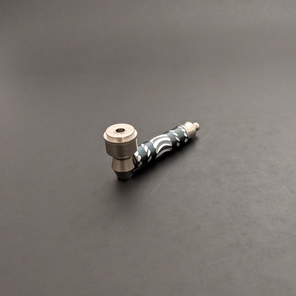 1 Metal single bowl pipe