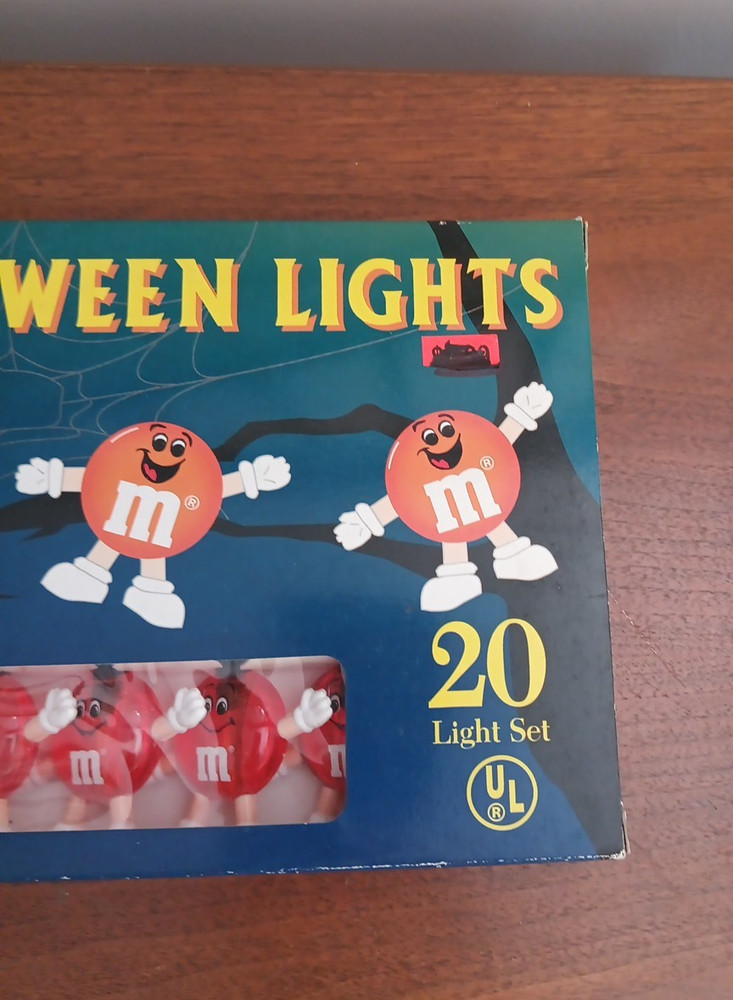 Vintage 90’s M&M's Candy Halloween Decor 11' String 20 Lights Set Unopened Box