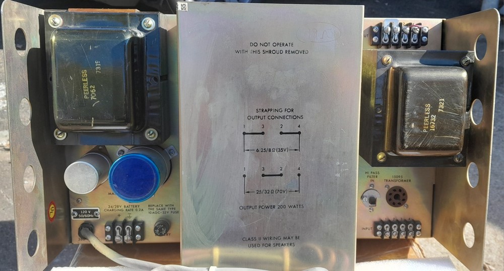 ALTEC 1590B Audio Power Amplifier 200Watt