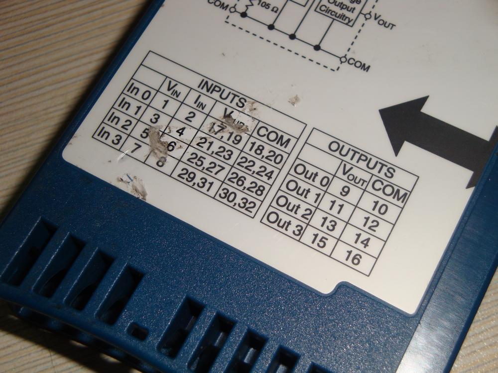 NI cFP-AIO-610 4-Ch Analog Input/Output Module For Compact FieldPoint