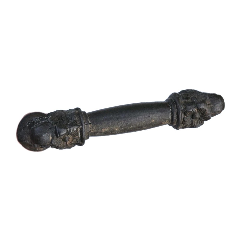 06L5 Vintage Cast Iron Door Pull Handle Art Deco Architecture Era