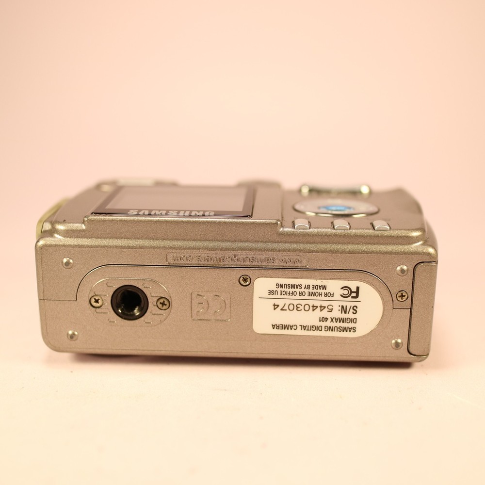 Samsung Digital Camera Digimax 401 4.0MP Silver Tested