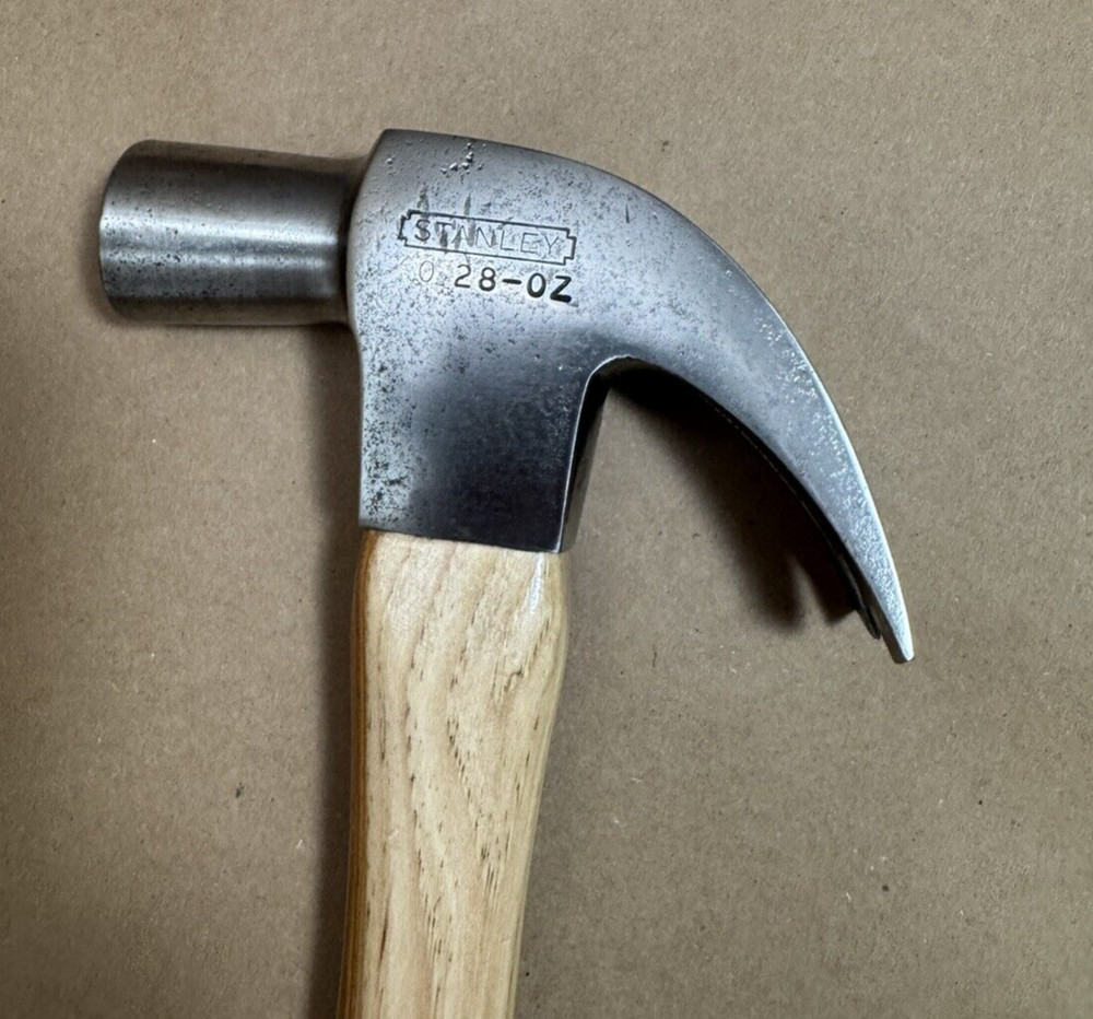 Antique Stanley Curved Claw Hammer 28 oz #0 Hickory Handle