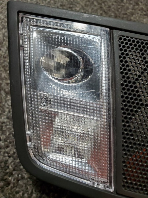 Freightliner A22-73817-004 Forward Dome Reading Light - FREE SHIPPING