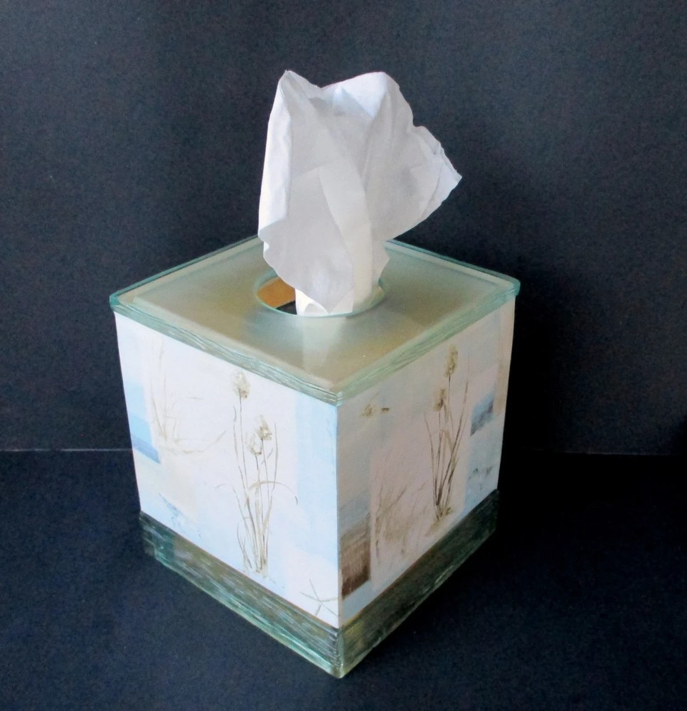 TISSUE BOX COVER SQUARE BOX WITH ROUND OPENING 6"H X 5.5"W