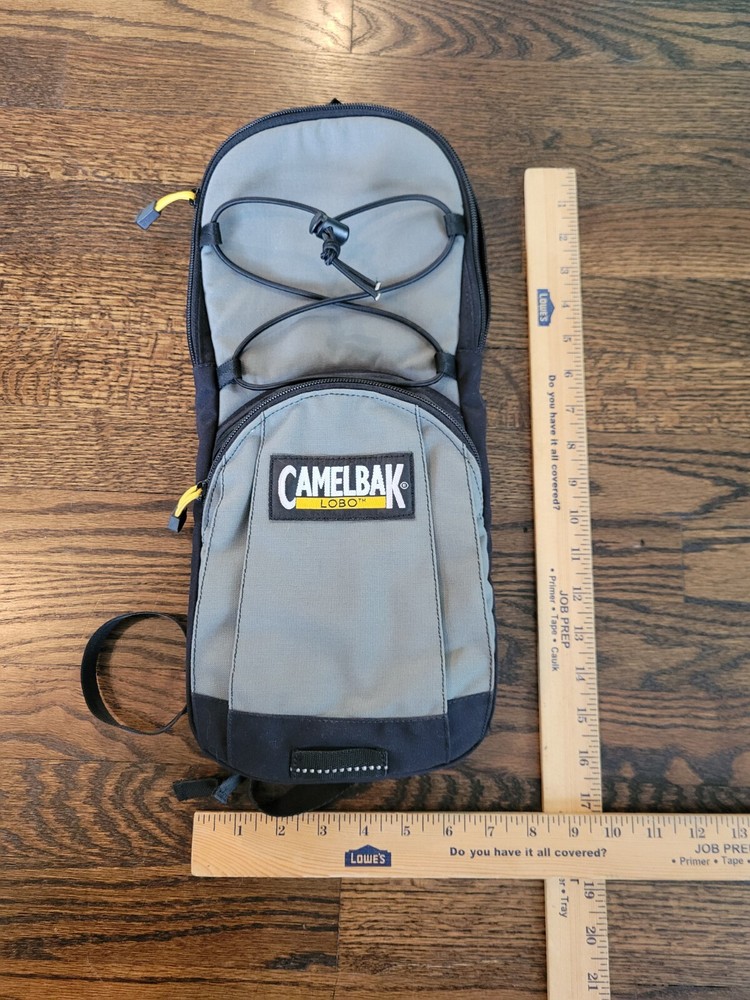 Camelbak Lobo Black Grey Hydration Backpack Camping Cycling Backpack w/ Bladder