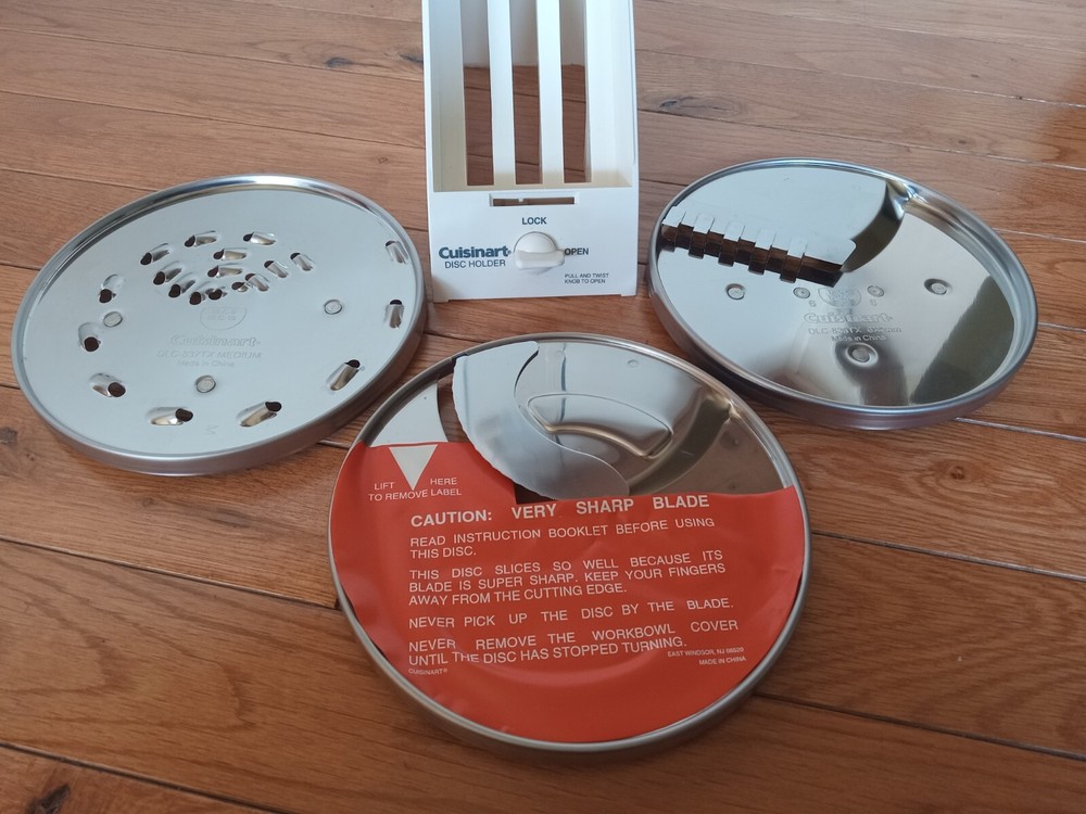 CUISINART Food Processor Safety Disc Holder w Lock - Includes 3 Processor Discs