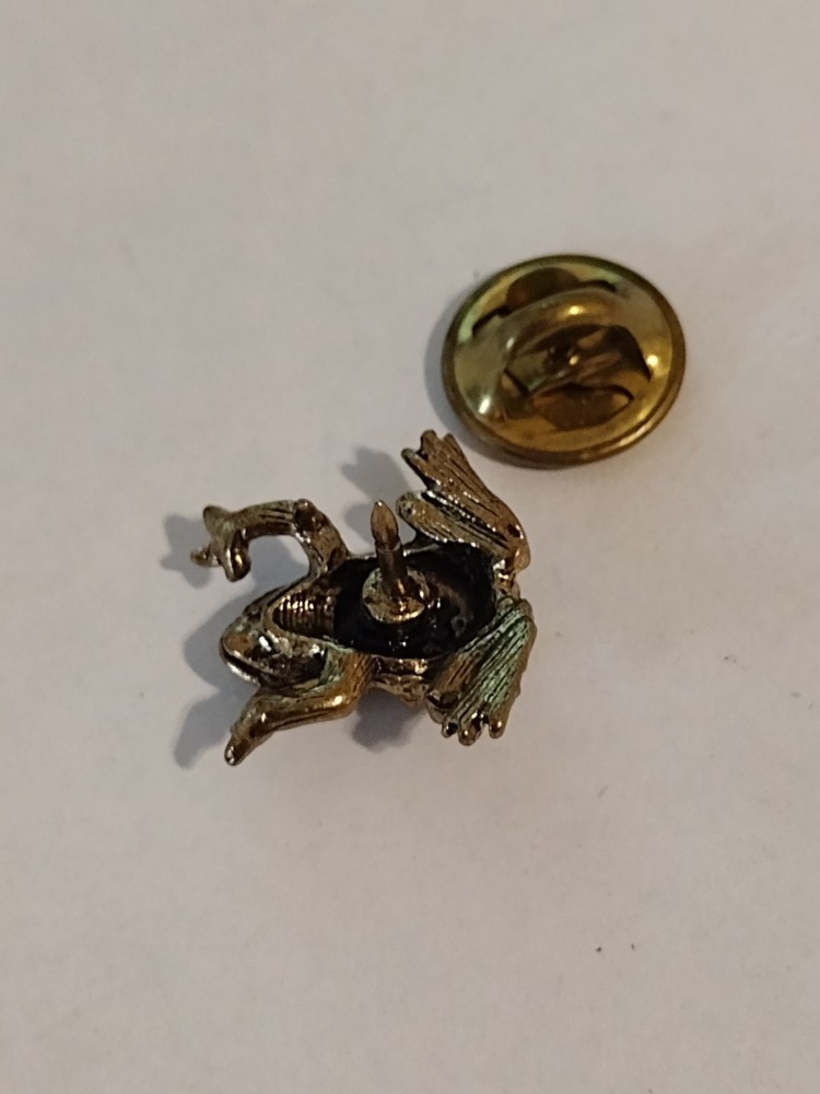Small Frog Figure Tack Lapel Pin