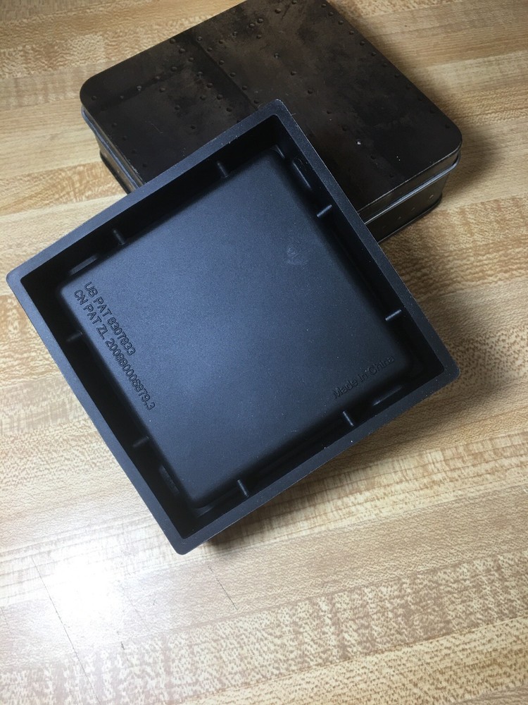 unique ashtray by TO (Loc Bin 1)