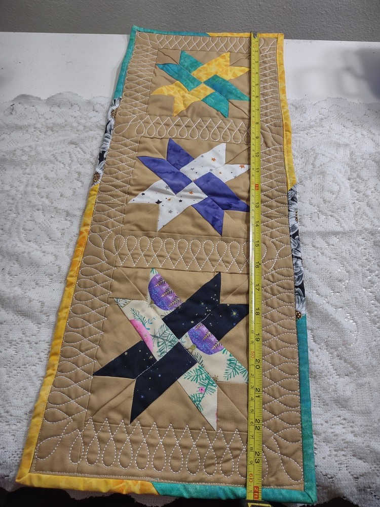 Handmade Machine Quilted Table Runner Reversible Hunter's Star Pattern 8x24"