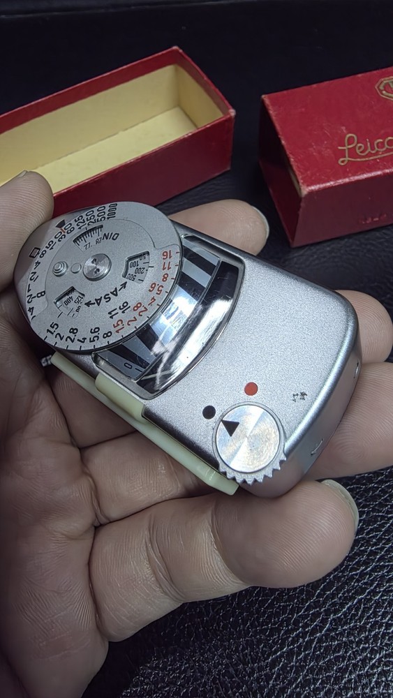 Leica Light Meter