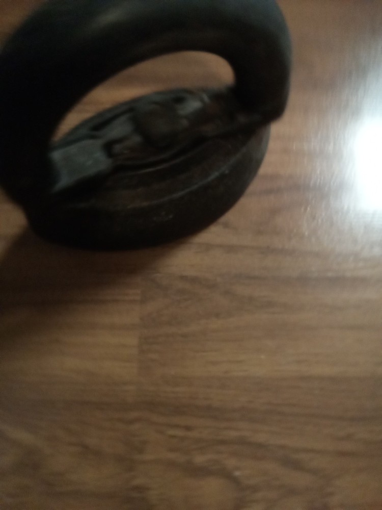 VTG FLAT SAD IRON w detachable WOOD HANDLE cast iron primitive rustic