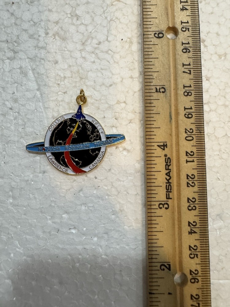 Vintage NASA Space Shuttle Keychain