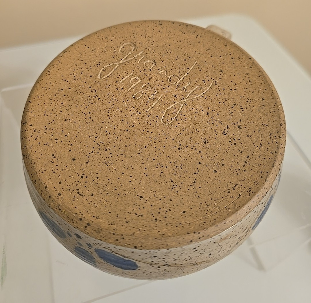 Vintage Grandy 1984 Pottery Collectable 5"x2.25"