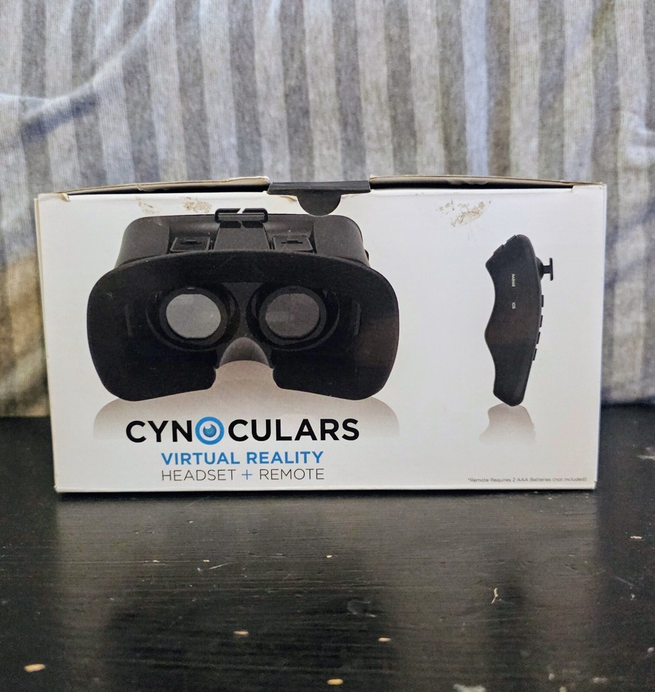 Cynoculars Mobile Virtual Reality Headset and Remote - New