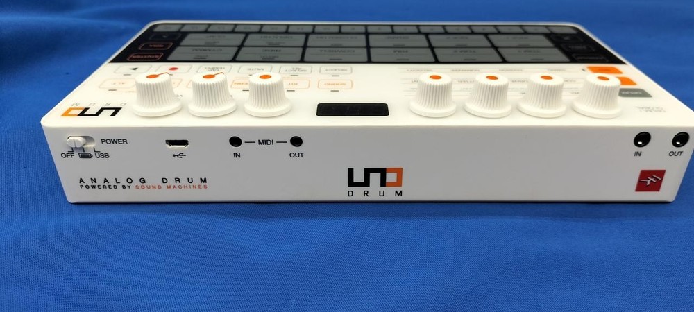 IK Multimedia UNO Drum Machine Portable Electronic Drum Pad New
