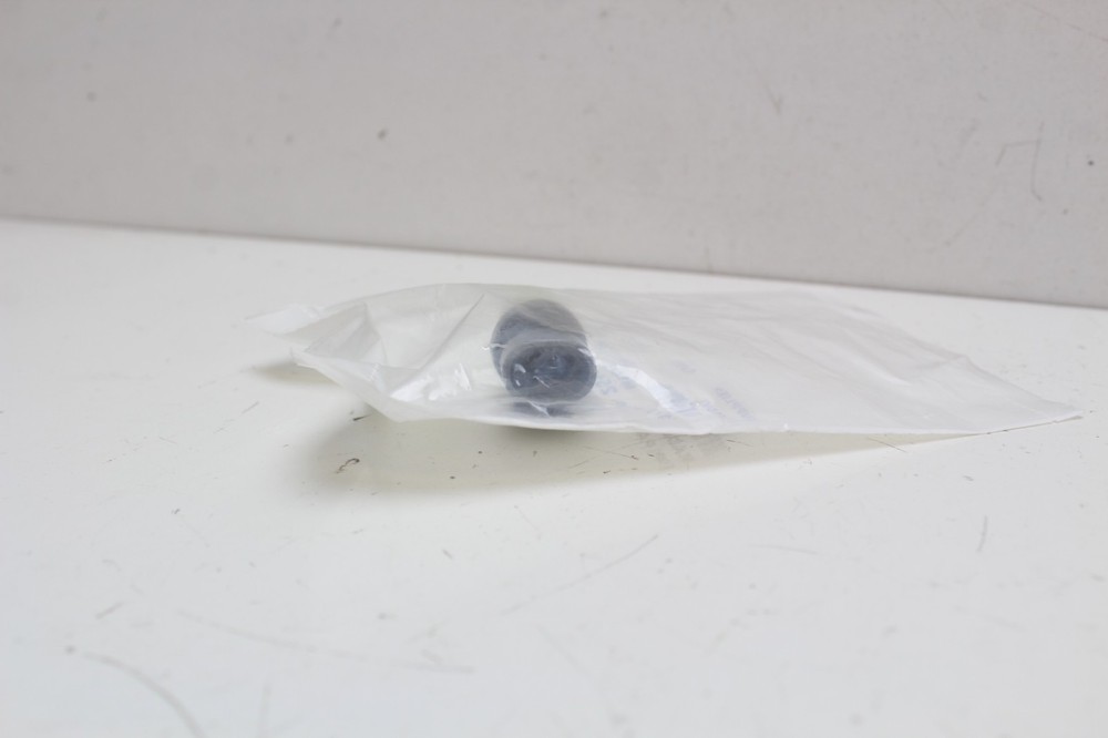 Genuine OEM International 2518062C1 Replacement Coolant Level Sensor Switch