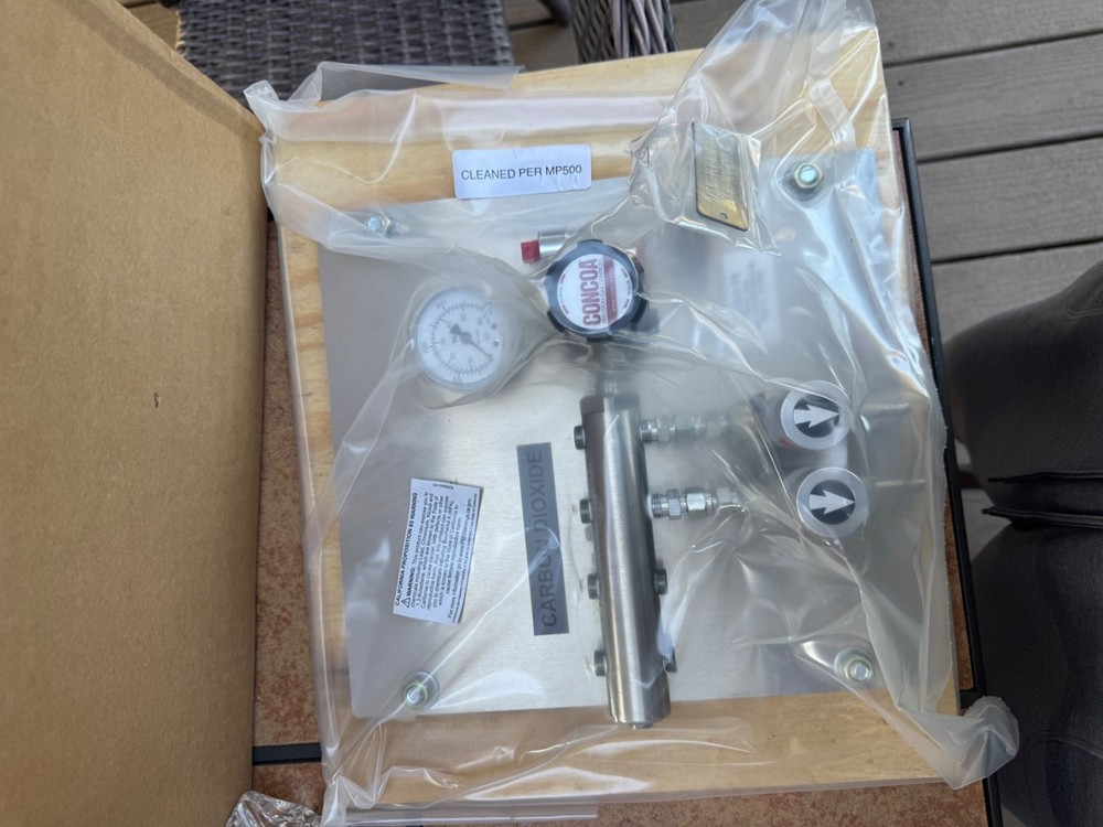 Concoa carbon dioxide regulators