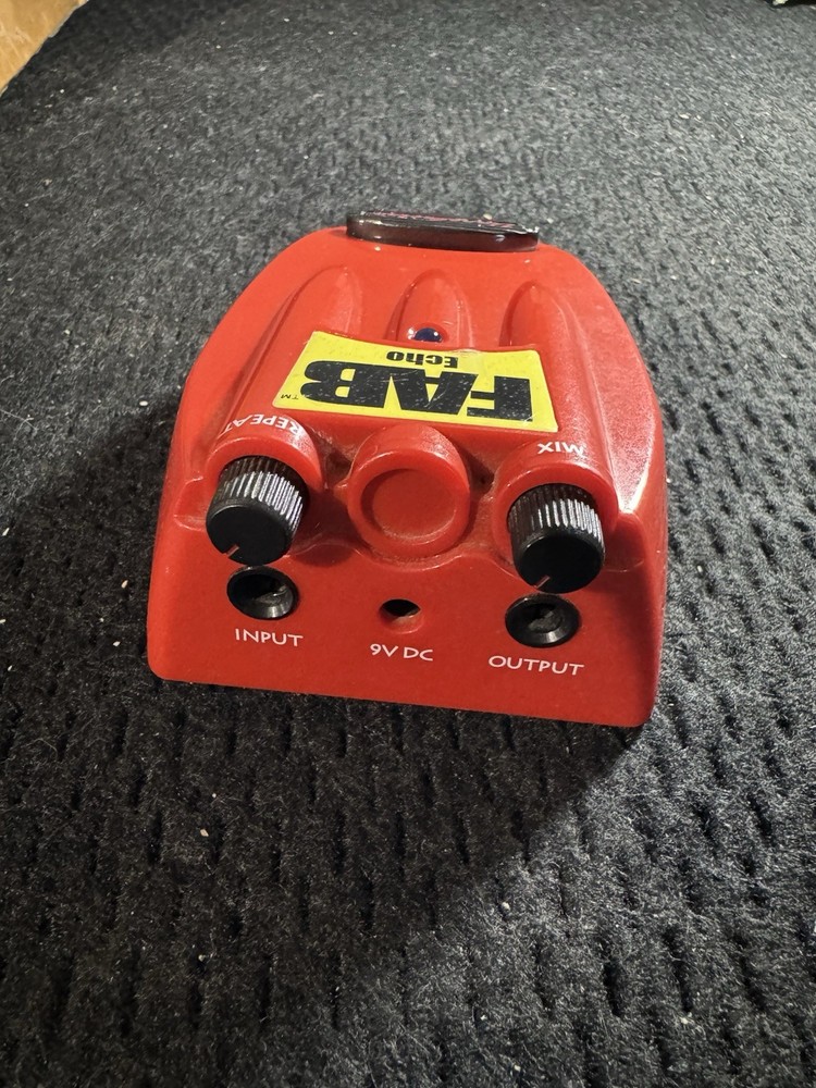 Danelectro FAB Echo Slapback Effects