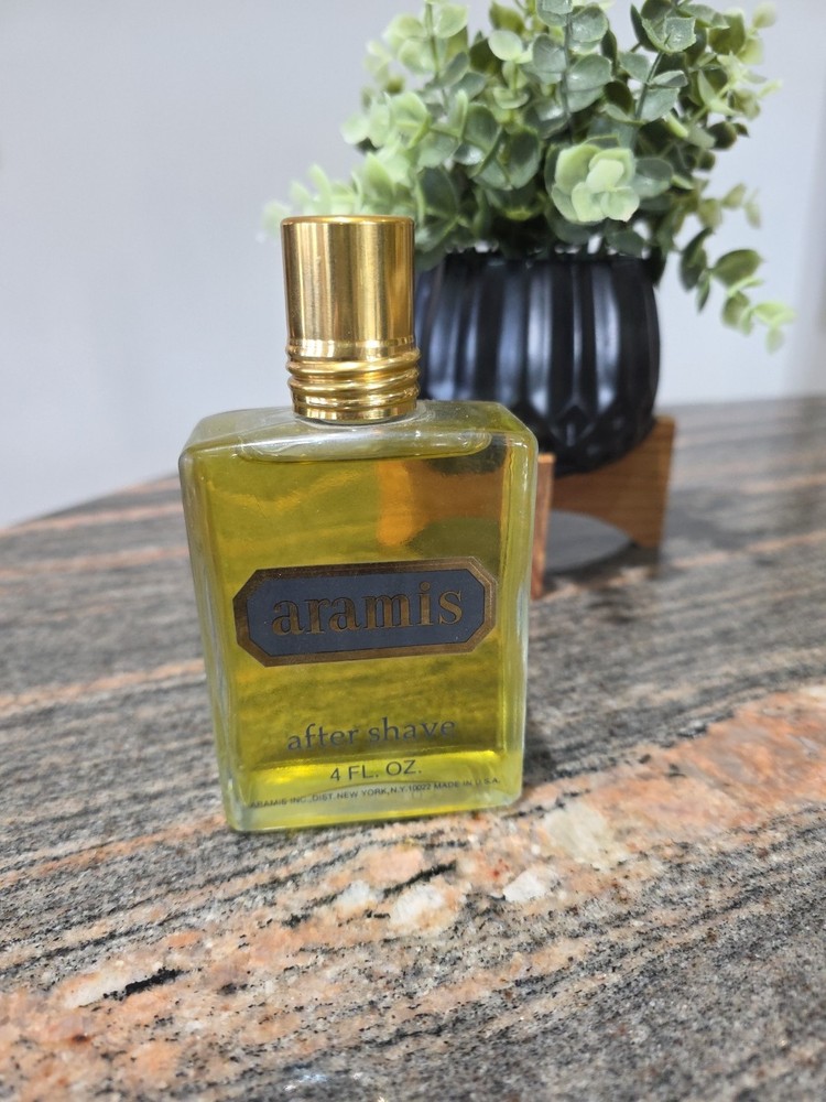 ARAMIS AFTER-SHAVE 4 FL OZ VINTAGE Splash