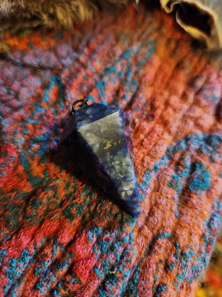 Lapis Lazuli Pendulum - Scrying, Divination Work.