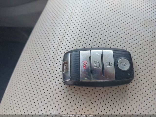 SORENTO 2016 Glove Box 4876325