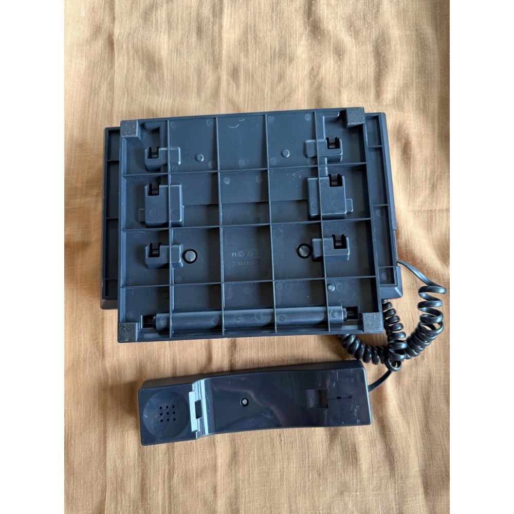 Aiphone LE-FW Video Intercom System Master Station Phone Silver Black