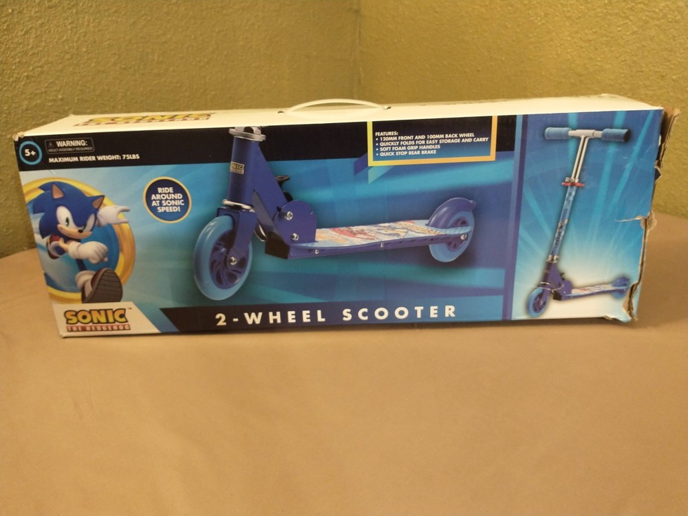 Sonic The Hedgehog 2-Wheel Scooter