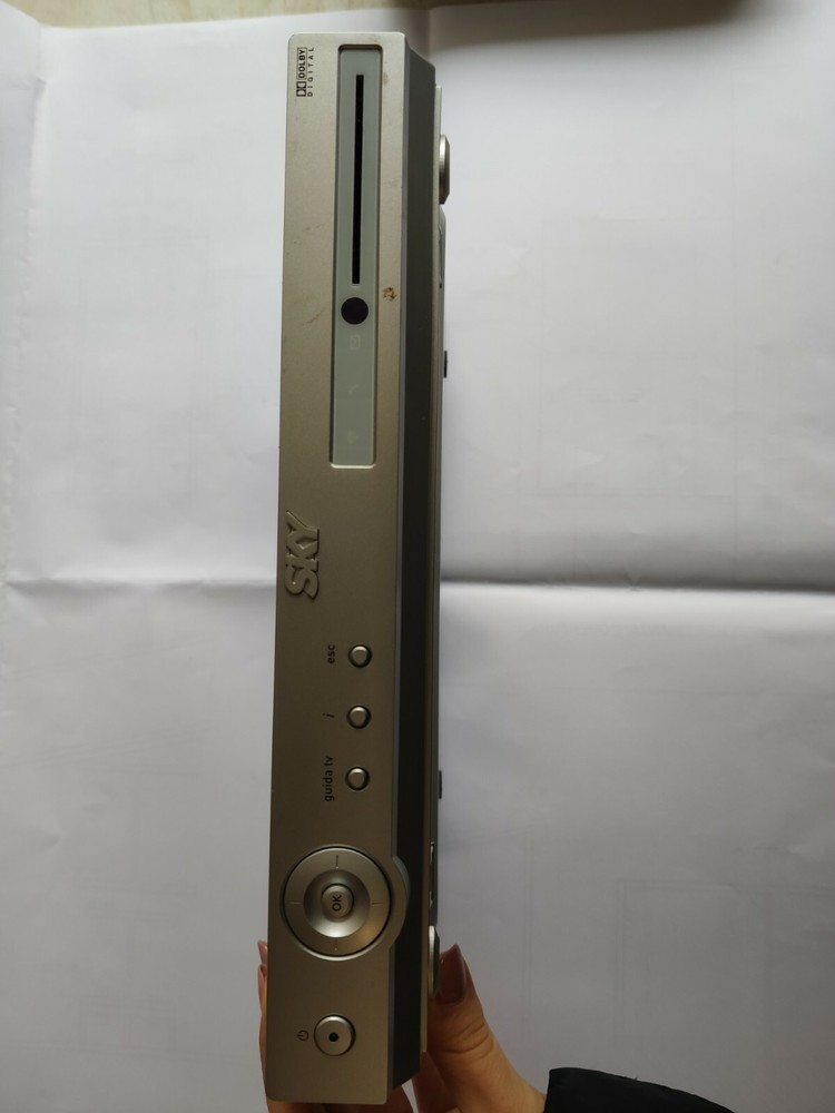 Sky decoder digital tv model dsb b550N scart metallic dolby digital