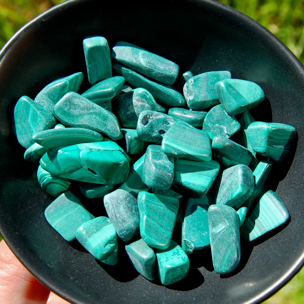 20pcs Malachite Tumbled Stones, Small Crystal Set