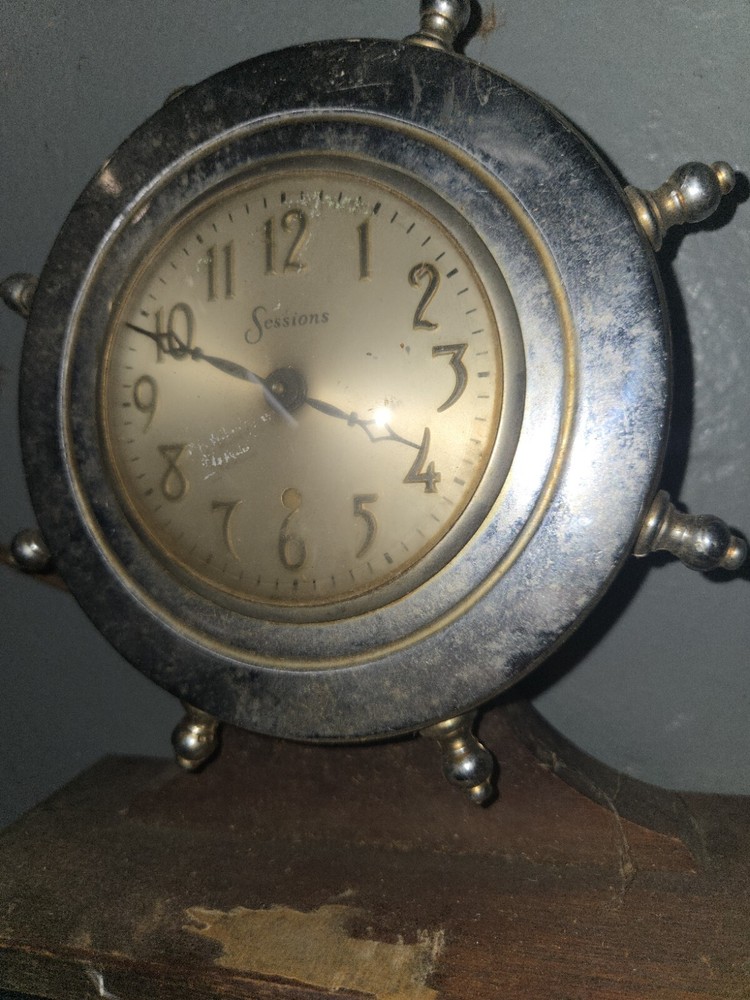Sessions Ship's Wheel Model M Electric Synchronous Clock